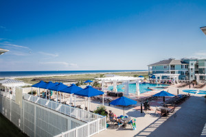Pointe West Beach Club Pool